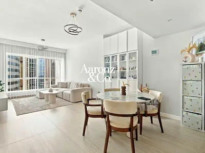 Spacious 1BR| Vacant | No Balcony | Community View