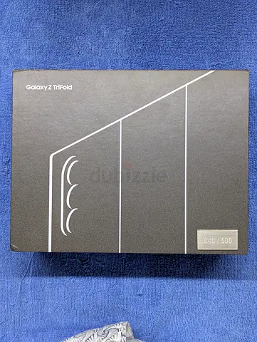 Samsung Galaxy Trifold 522GB