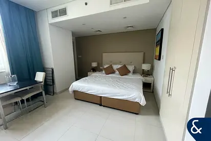 Furnished | Canal Views | Close to Metro