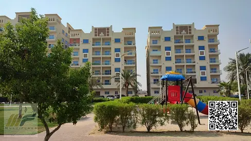 للإيجار شقة غرفة وصالة أول ساكن في قرية الأميرة عجمان – 900 قدم – 33,000 درهم سنويًا – كن أول من يعيش في بيت جديد لم تلمسه يد، بمساحة تمنحك حرية أكبر