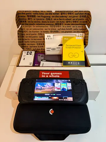 Steam Deck OLED with Grip Case - 512gb (full box)