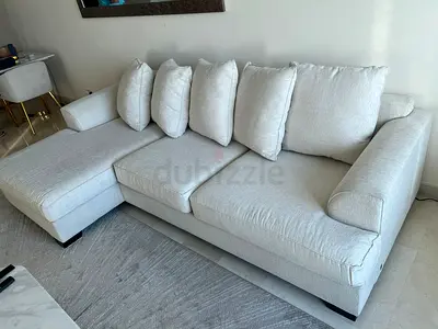 Same like new Condition The ^__ One Kingston Sectional Sofa Beige