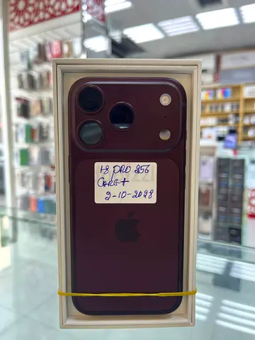 Iphone 18 Pro Burgundy 256 Just Opened With Apple care