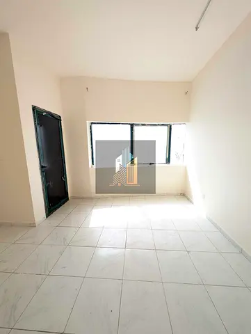 2BHK/ABU SHAGARA AERA/NO DIPOSIT/COMPANY STAFF//CENRTAL AC/RENT ONLY OFFER TODAY 35K