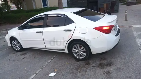 2019 Toyota Corolla - American Specs, Other Trim | Well-Maintained