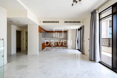 Chiller Free | Stunning View | Ready to Move In