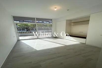 VOT | Large Terrace | Ellington | Spacious