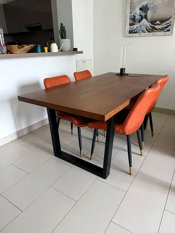 Wood dining table with 4 upholstered chairs
