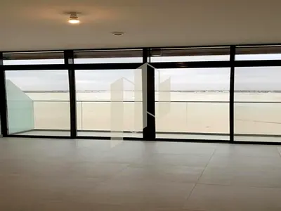 Highly Maintained | Spacious Studio | Vacant Soon