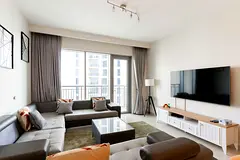 High Floor l Brand New l Great Amenities