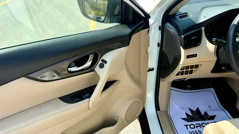 2021 Nissan X-TRAIL photo 4