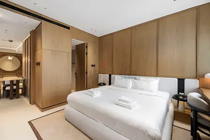 Lakeside Private Room + Bath | Near Metro JLT
