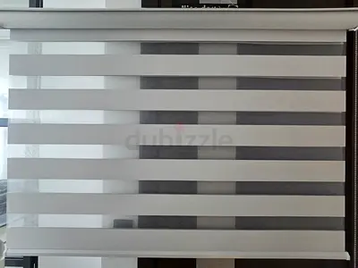 Light grey zebra/duo roller blinds - like new - 2pc available
