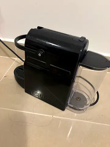 URGENT SALE - Nespresso Capsule Coffee Machine - Compact Black