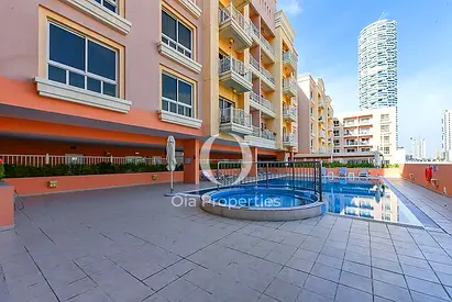 Cozy Modern Living | Bright | Inviting Community Views |