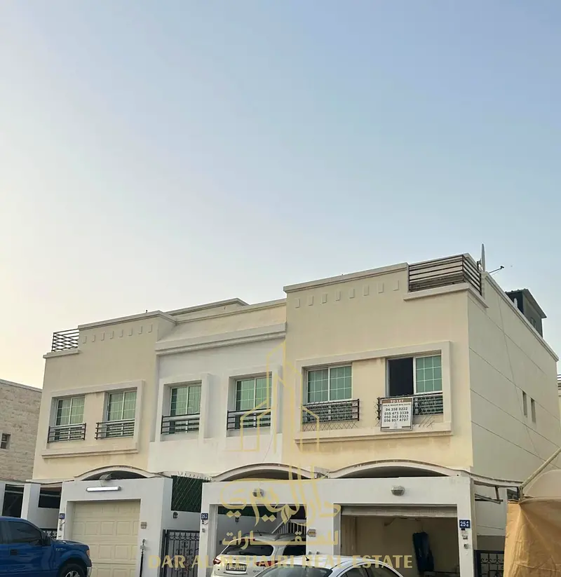 PRIME LOCATION IN MIRDIFF 4 B/R VILLA AVAILABLE