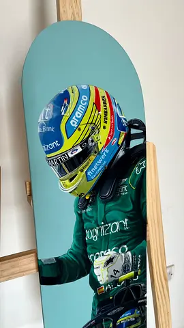 Formula 1 skateboard painting