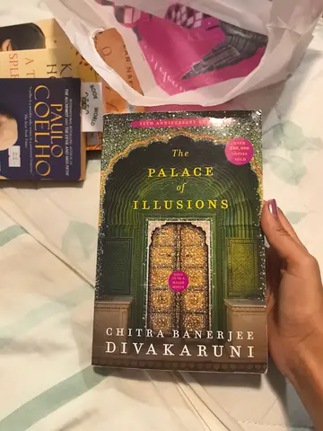 The Palace of Illusions by Chitra Banerjee Divakaruni - Paperback