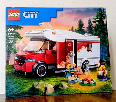 60454 - LEGO City Holiday Camper Van