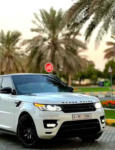 2016 Land Rover Range Rover Sport Supercharged | GCC Specs | Pristine Condition