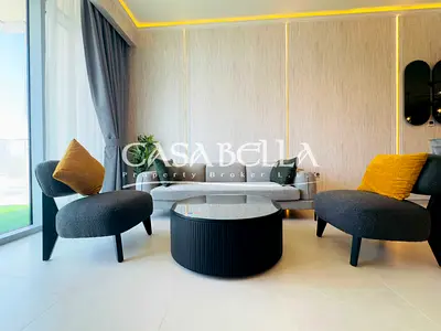 Furnished Apartment | Canal Views | Bright & Spacious