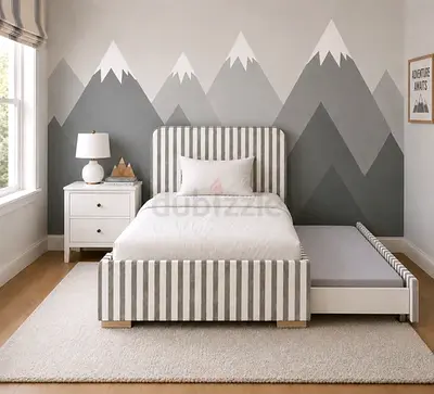 Children's striped daybed with trundle — Grey