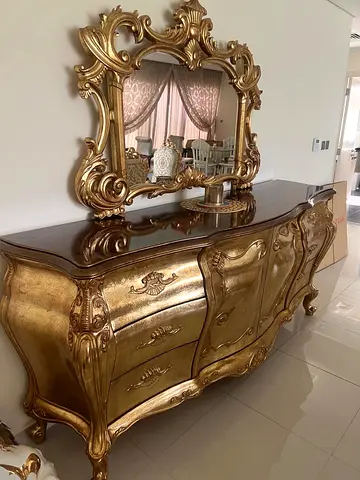 Original Italian-Made Wooden Console with Elegant Mirror, Excellent Condition