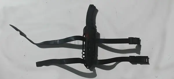 Scuba Diving Knife – Good Condition