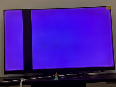 Hisense 55 inch MiniLed TV (screen has display issue) - good frame and ports