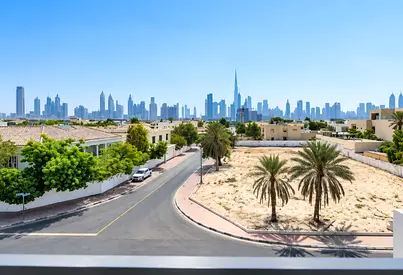 New Luxury Villa | Burj Khalifa View | Vacant