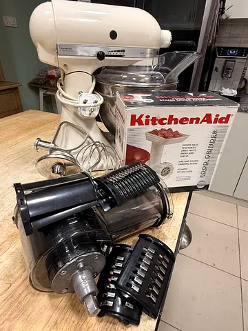 Kitchen Aid Artisan Stand Mixer