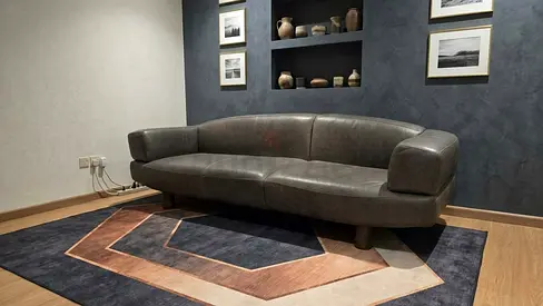 As Like new marina home 4 Seater Sofa Leather....