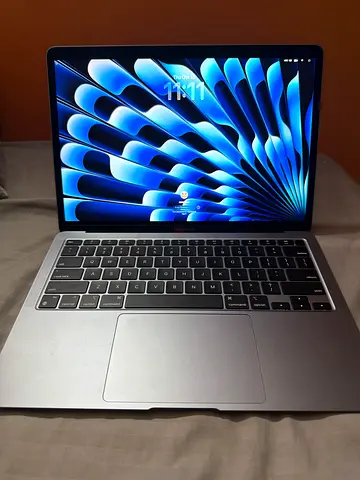 MacBook Air M1 2020