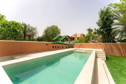Renovatad With Pool | Fully Furnished | Vacant Now
