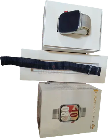 Huawei Watch Fit 4 smartwatch with extra strap (used)