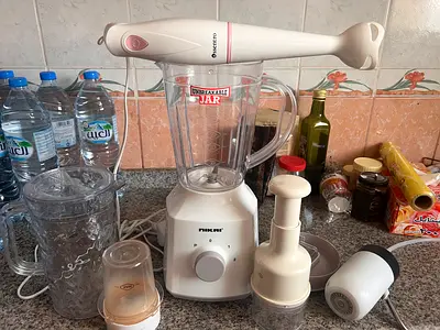 Nikai blender with chopper, hand blender attachment - used