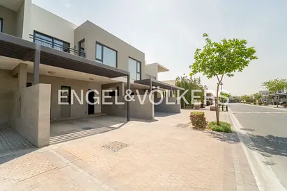 Vacant Now | Well Maintained | Area Expert