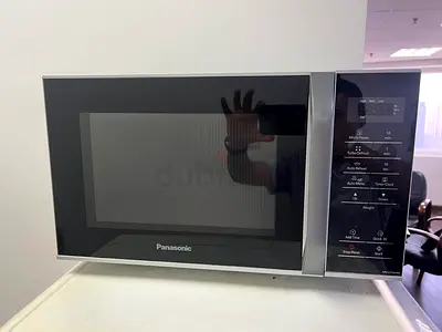 Panasonic Microwave Oven (NN-ST34HM) – AED 140