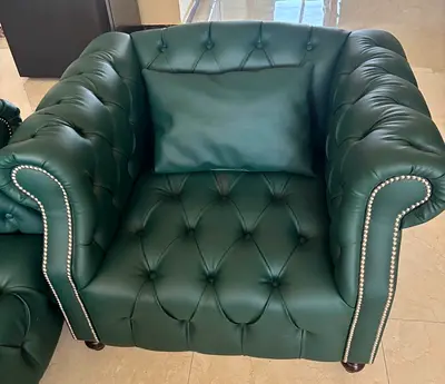Green Chesterfield-style Leather Armchair — Good Condition