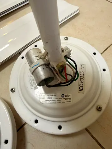 Pair of two orient ceiling fan without regulator