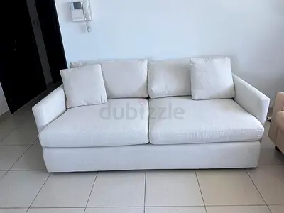 Almost brand new Condition Crate&Barrel Lounge Deep feather 🪶 filled Sofa Beige