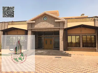 Residential villa for sale, consisting of a ground floor and a roof level. Features "super deluxe" finishes, marble flooring, and extensive decorative