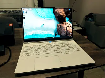 Lenovo Legion 7 (Ultra 9/RTX 5070)