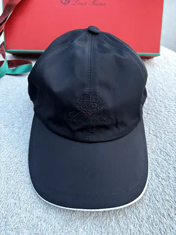 Loro piana cap