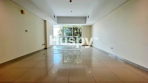 Simplex Layout | Water View | Vacant Now
