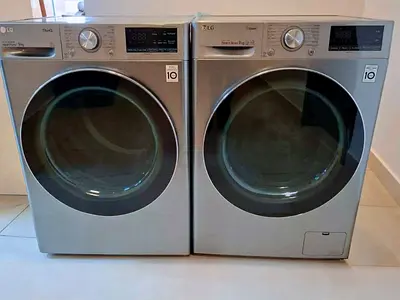 LG ThinQ Premium 10kg Washer & Dryer Set Premium Collection