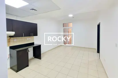 Vacant | Comfortable Living | Prime Location