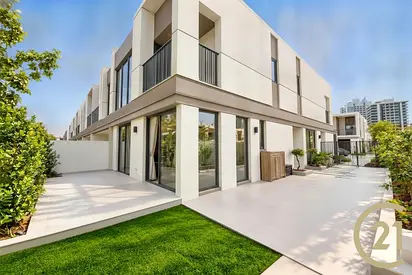Renovated | True Corner | Big Plot