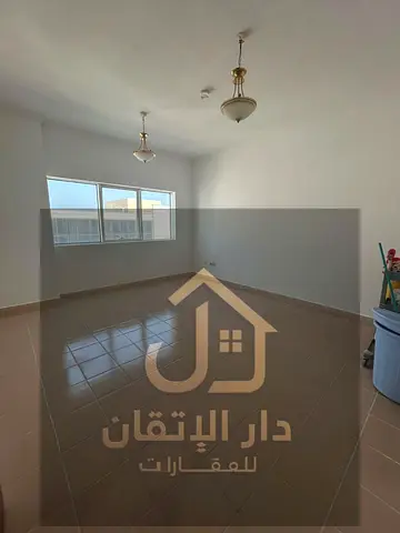Golden opportunity for rent, 1 bedroom apartment in Al Qulayaa area, vital location. Contract attestation is on the owner.
