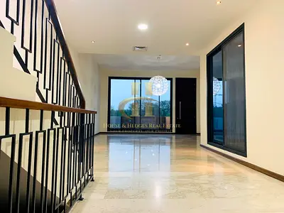 SPACIOUS | WELL MAINTAINED | PARK FACING